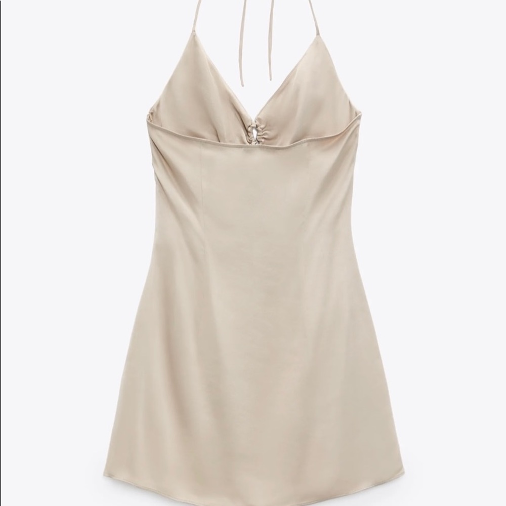 Dress - Picture 5 of 5
